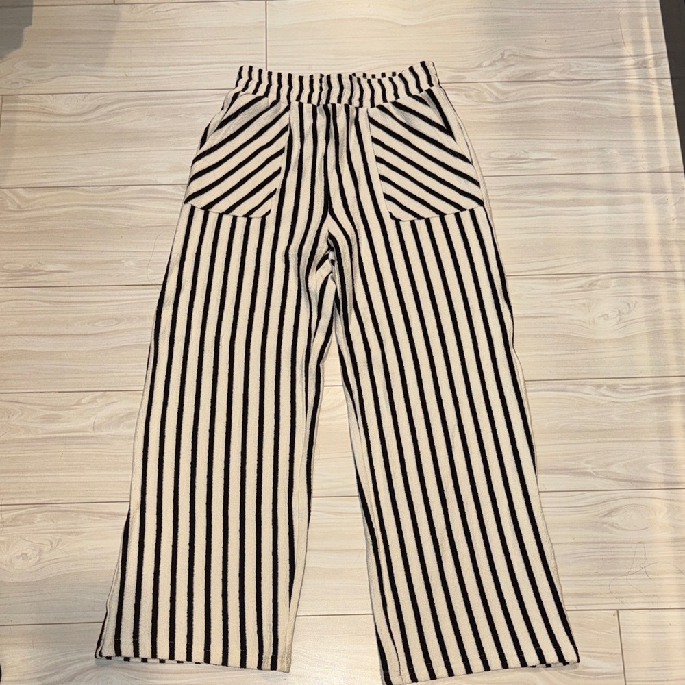 Women’s cropped Striped Bottoms